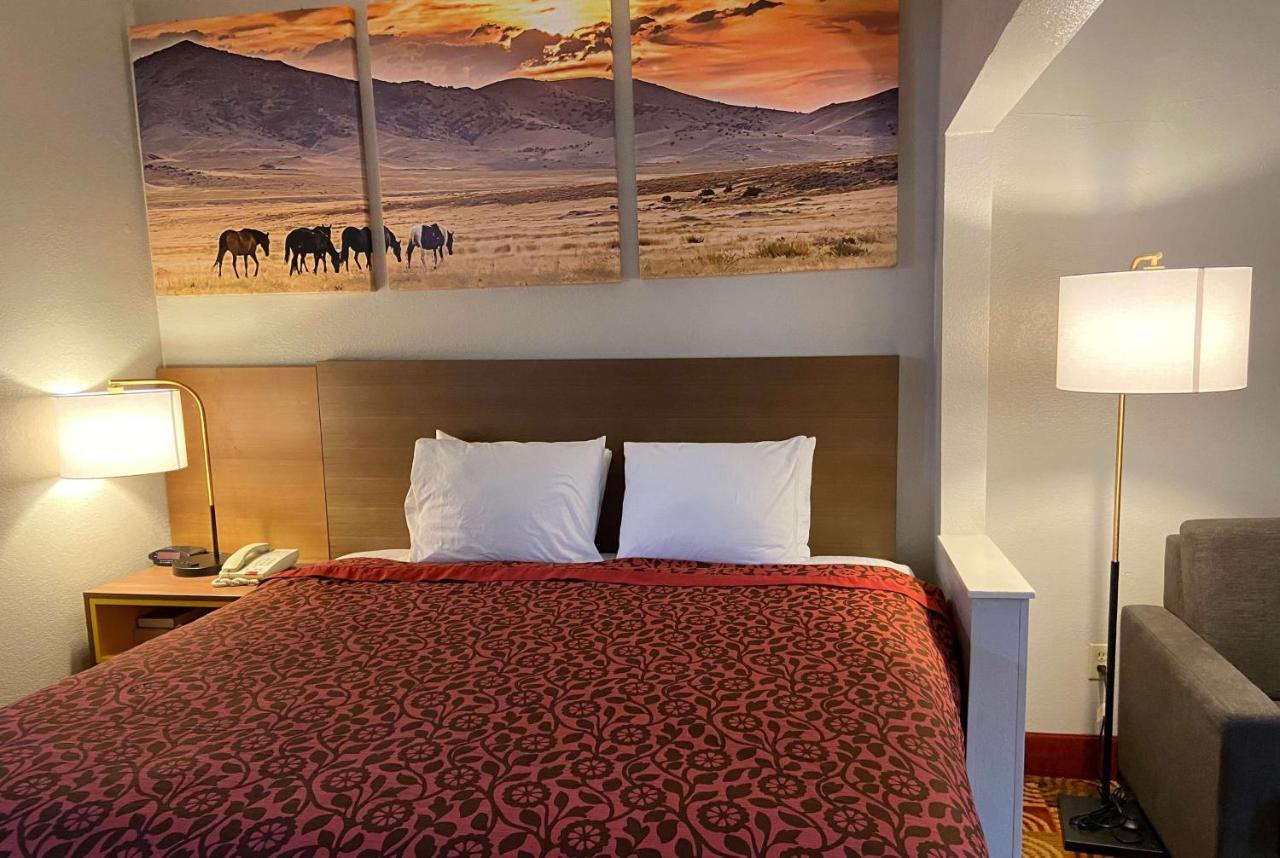 Days Inn & Suites By Wyndham Ridgeland Exteriér fotografie